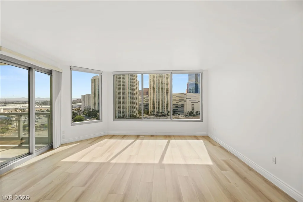 222 Karen, Las Vegas, NV 89109