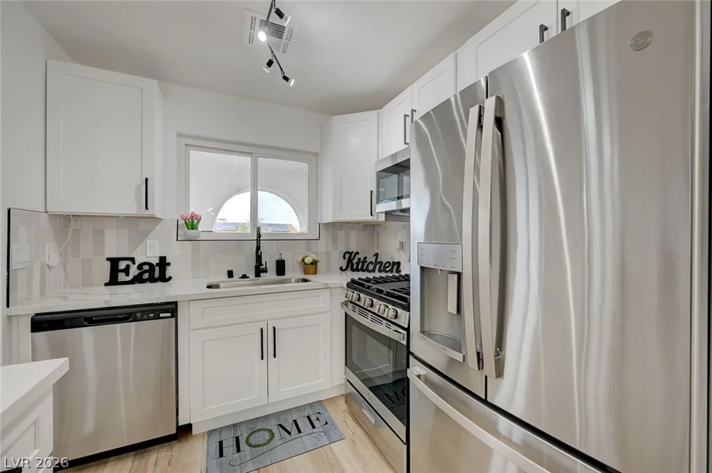 252 Meyers, Henderson, NV 89015