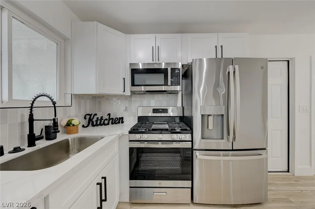 252 Meyers, Henderson, NV 89015