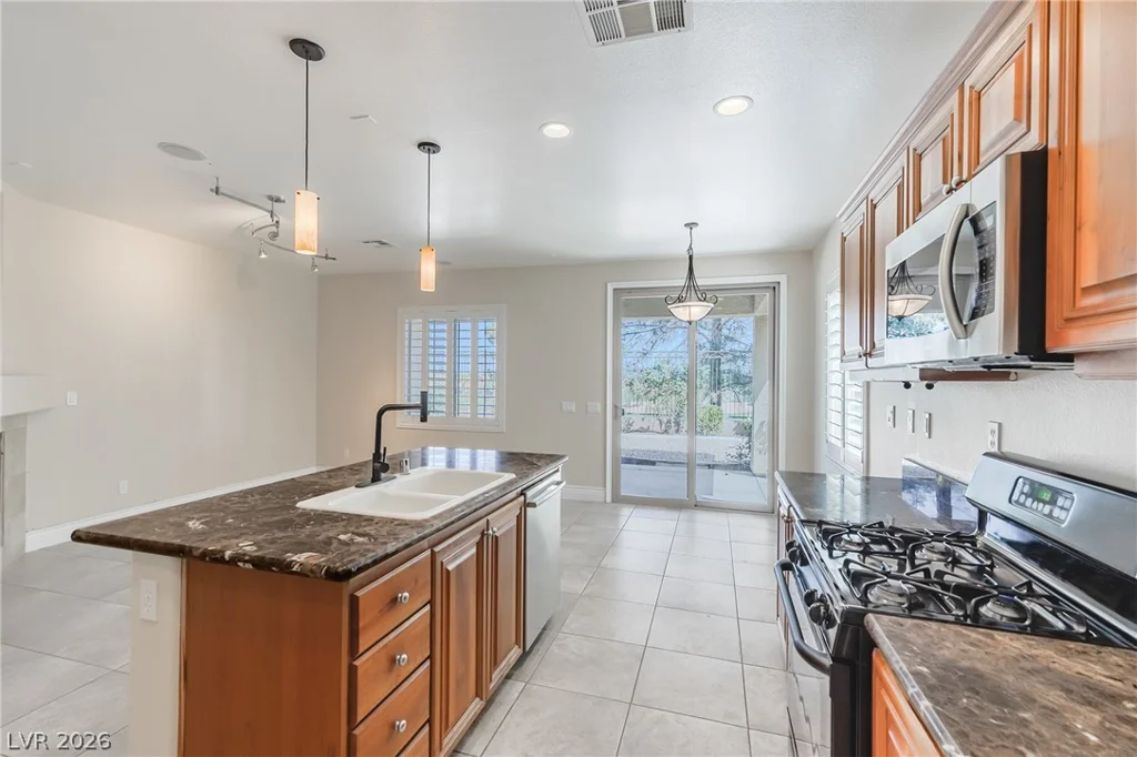 454 First On, Las Vegas, NV 89148