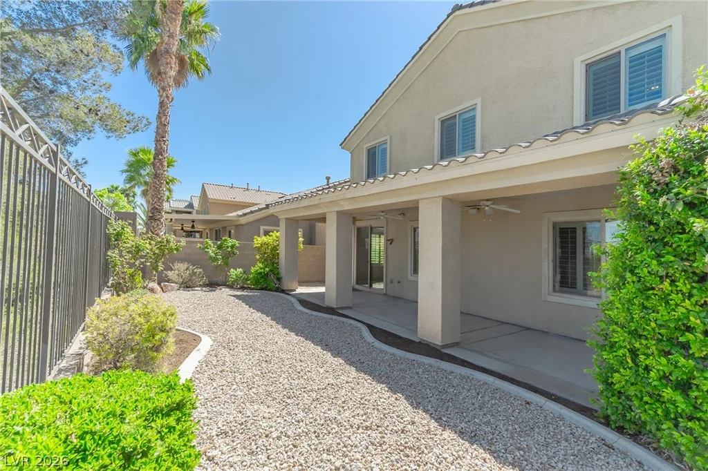 454 First On, Las Vegas, NV 89148