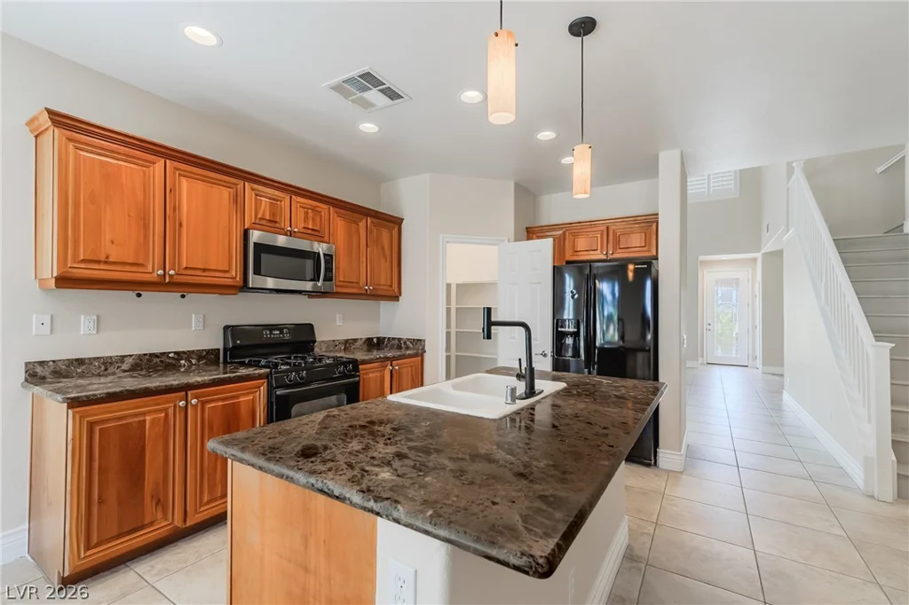 454 First On, Las Vegas, NV 89148