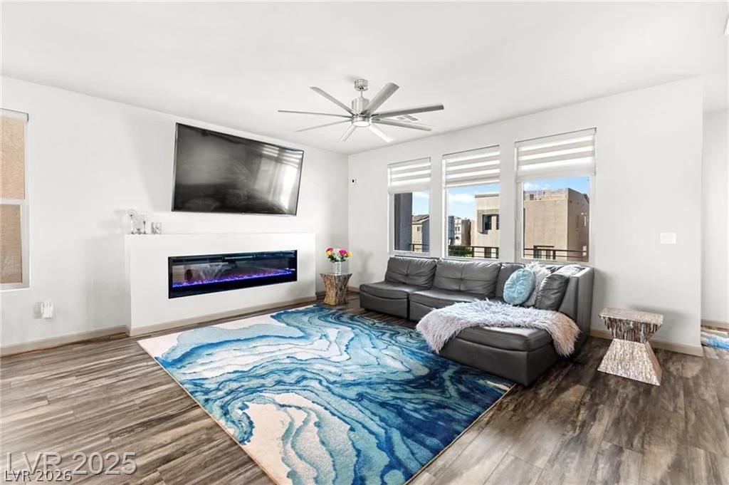 8011 Haywood Estate, Las Vegas, NV 89113