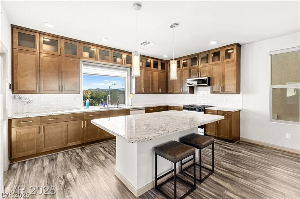 8011 Haywood Estate, Las Vegas, NV 89113