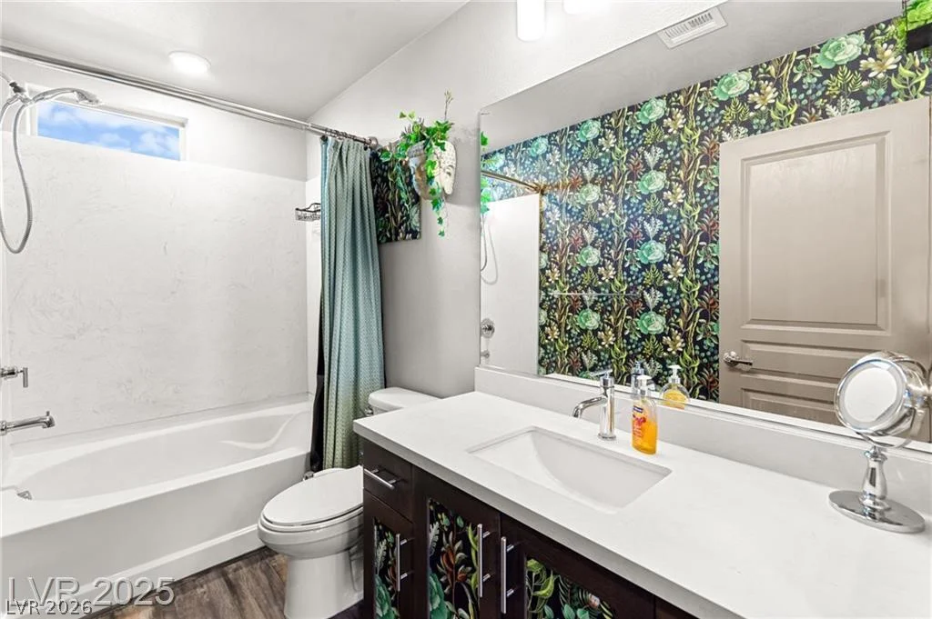 8011 Haywood Estate, Las Vegas, NV 89113
