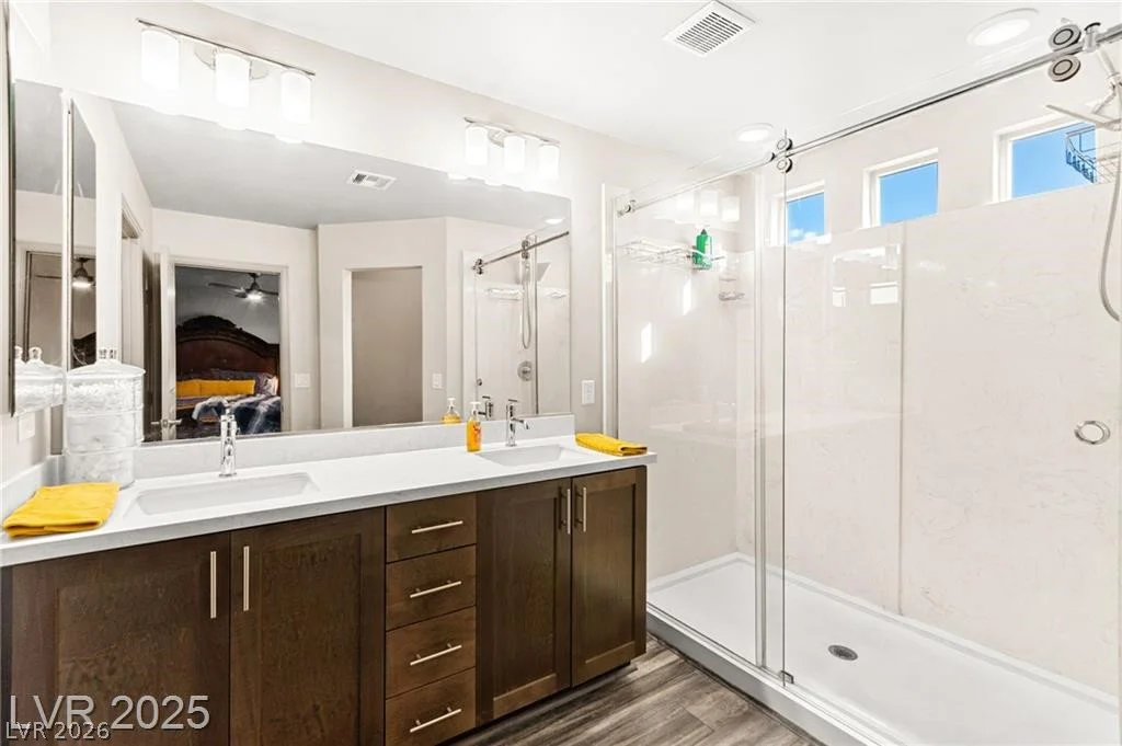 8011 Haywood Estate, Las Vegas, NV 89113