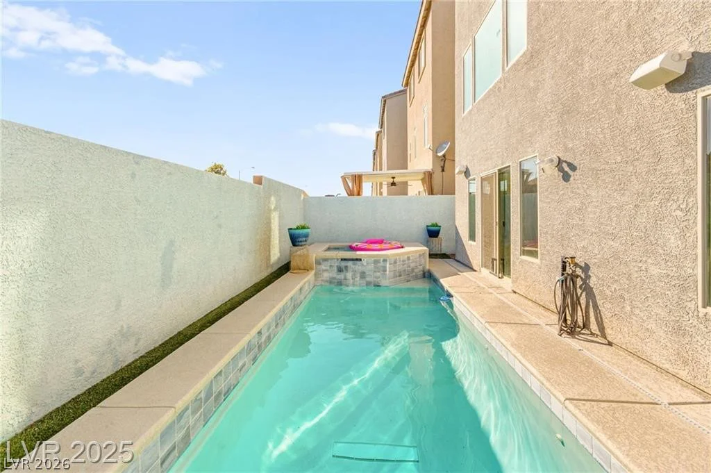 8011 Haywood Estate, Las Vegas, NV 89113