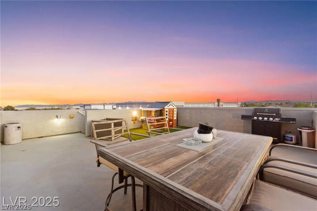 8011 Haywood Estate, Las Vegas, NV 89113