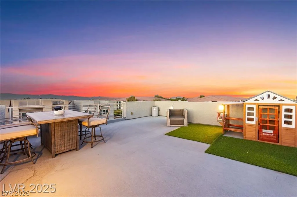 8011 Haywood Estate, Las Vegas, NV 89113