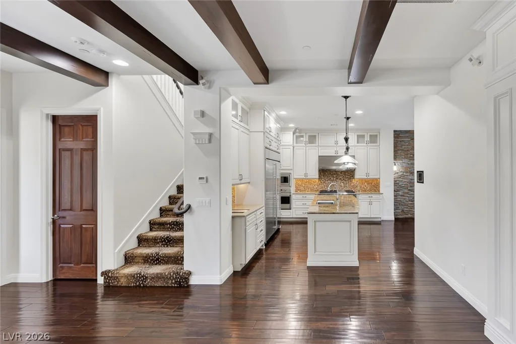 11280 Granite Ridge, Las Vegas, NV 89135
