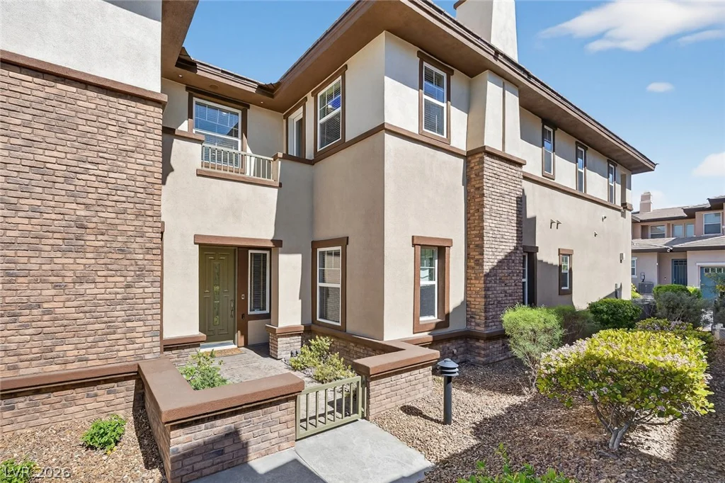 11280 Granite Ridge, Las Vegas, NV 89135
