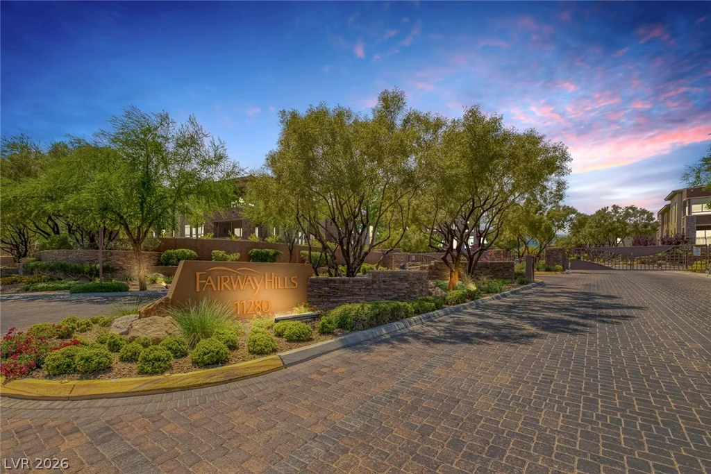11280 Granite Ridge, Las Vegas, NV 89135