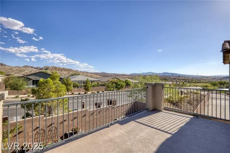 25 Via Corvina, Henderson, NV 89011