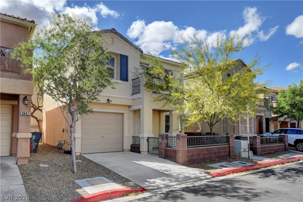 3651 McMurty, Las Vegas, NV 89129