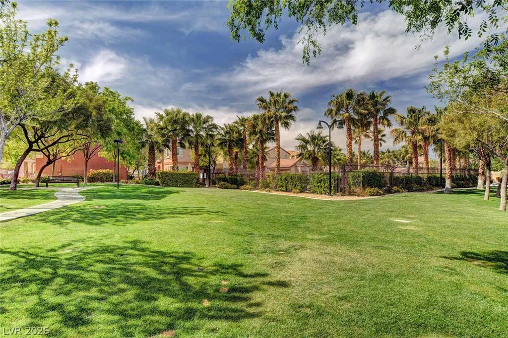 3651 McMurty, Las Vegas, NV 89129