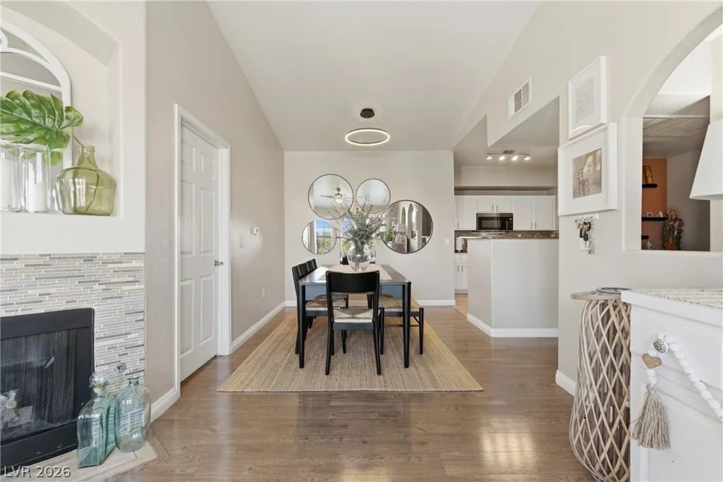 9975 Peace, Las Vegas, NV 89147