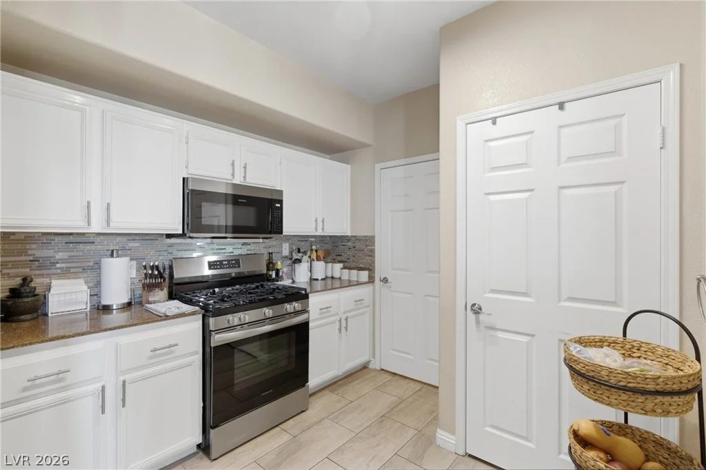 9975 Peace, Las Vegas, NV 89147