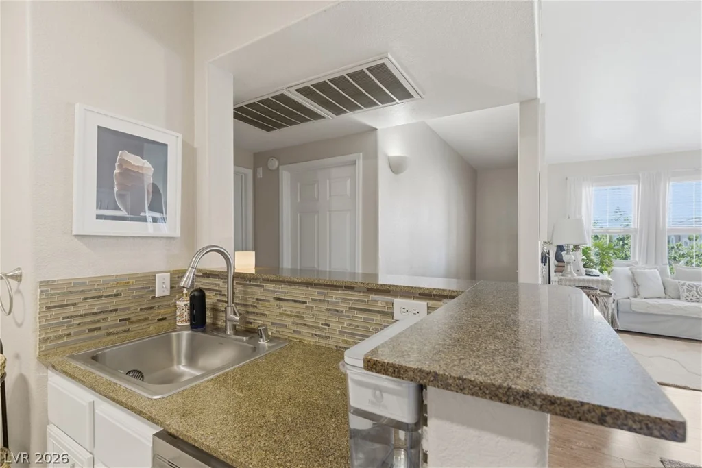 9975 Peace, Las Vegas, NV 89147