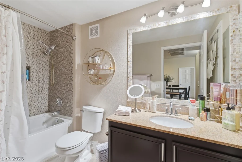 9975 Peace, Las Vegas, NV 89147