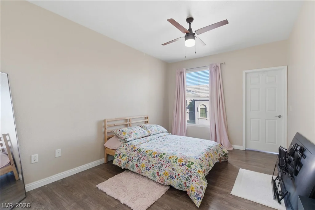 9975 Peace, Las Vegas, NV 89147