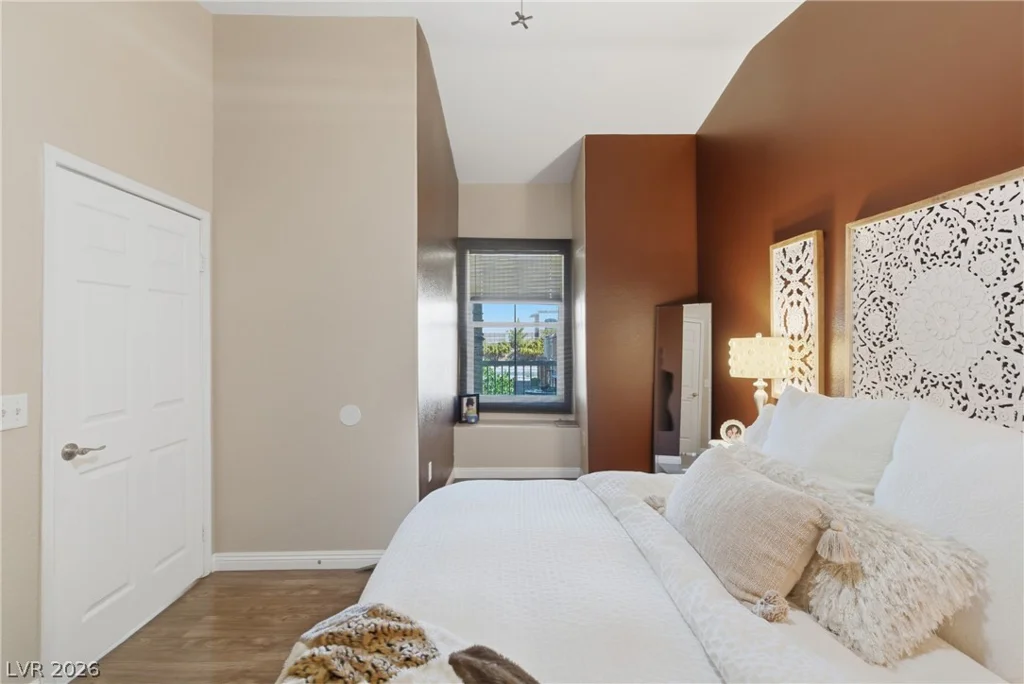 9975 Peace, Las Vegas, NV 89147