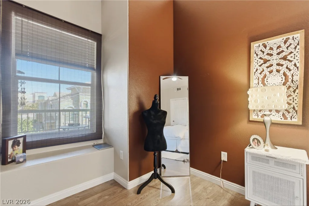 9975 Peace, Las Vegas, NV 89147