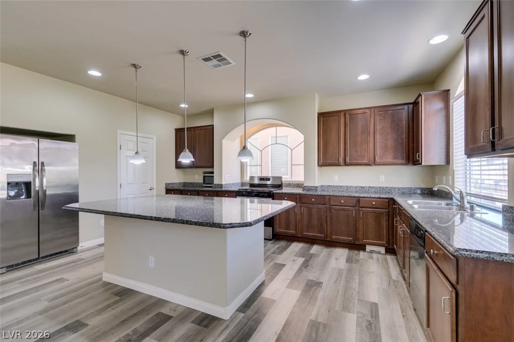 6386 Tomahawk Mill, Las Vegas, NV 89139