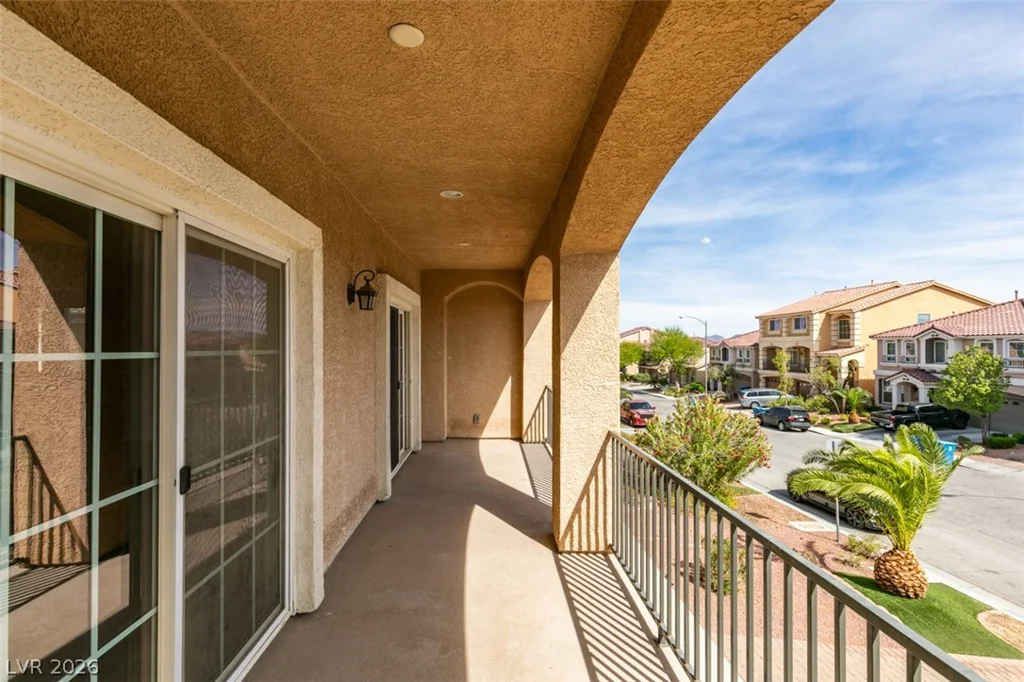 6386 Tomahawk Mill, Las Vegas, NV 89139