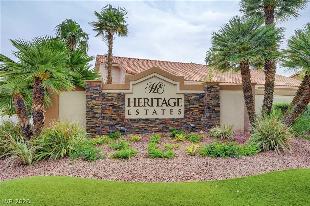 1432 Castle Crest, Las Vegas, NV 89117