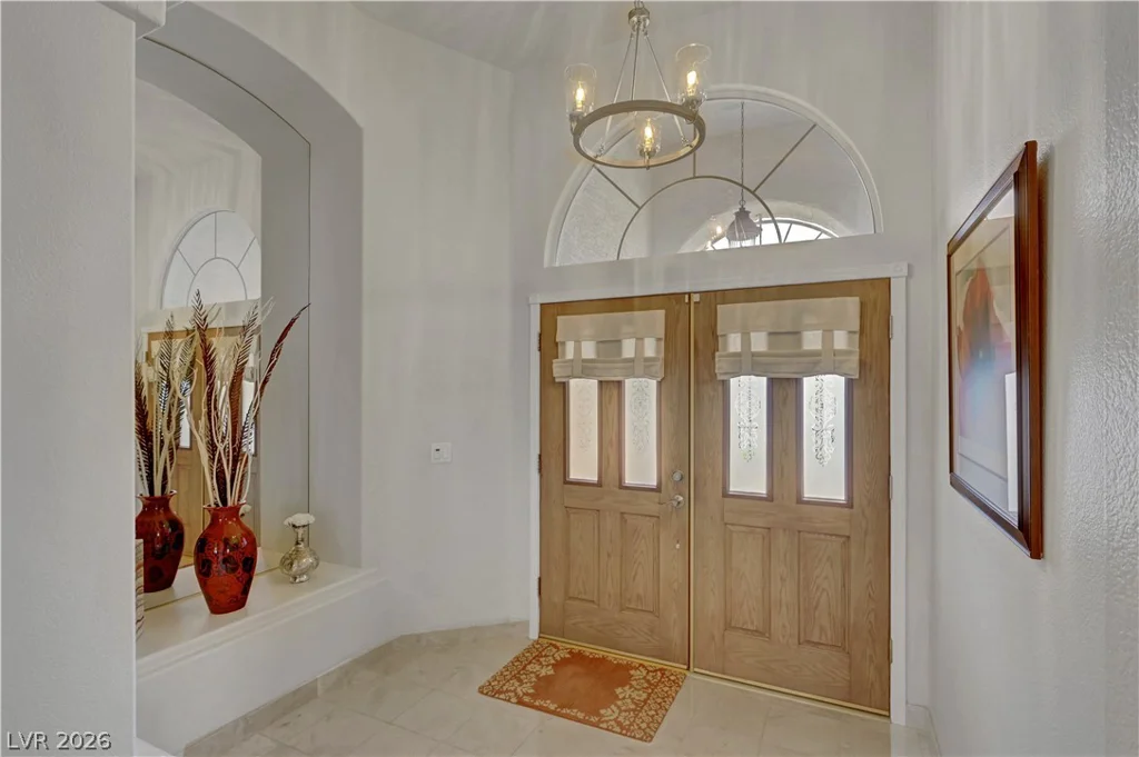 1432 Castle Crest, Las Vegas, NV 89117
