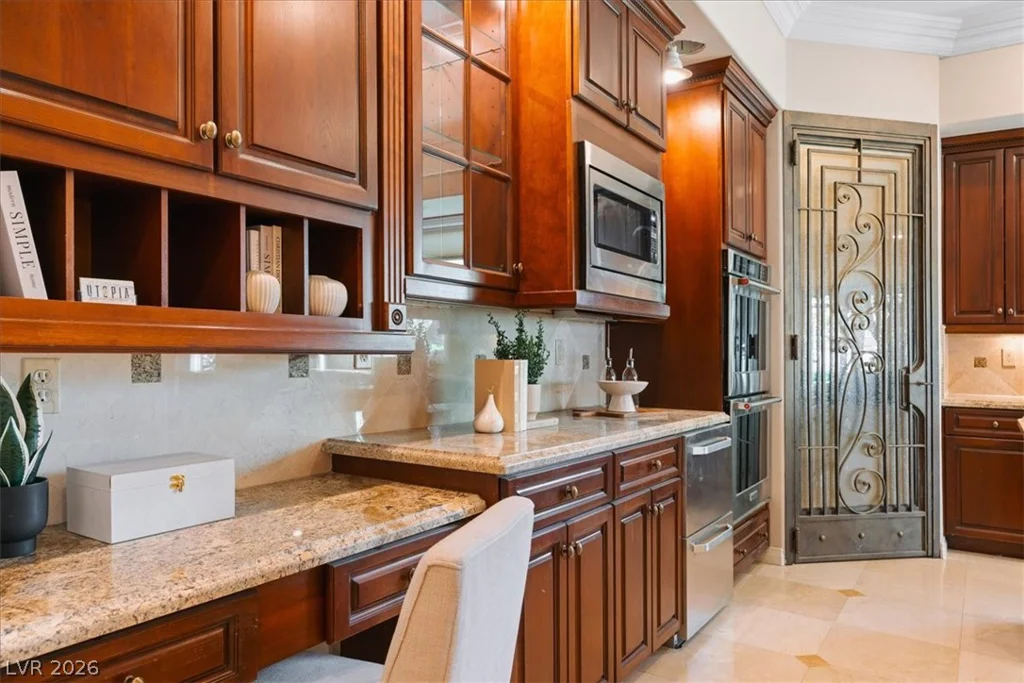 1 Via Mira Monte, Henderson, NV 89011
