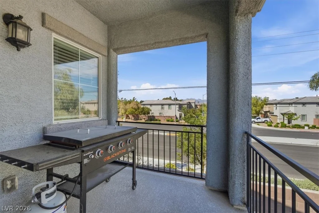 2861 Sunflower Days, North Las Vegas, NV 89031
