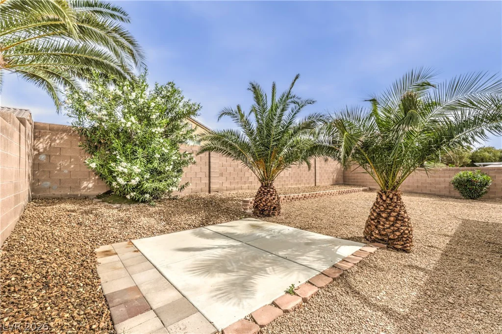 920 Gary Carmena, North Las Vegas, NV 89081