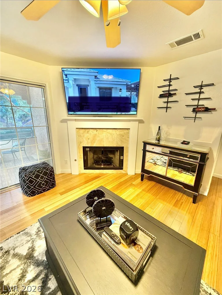 2200 Fort Apache, Las Vegas, NV 89117