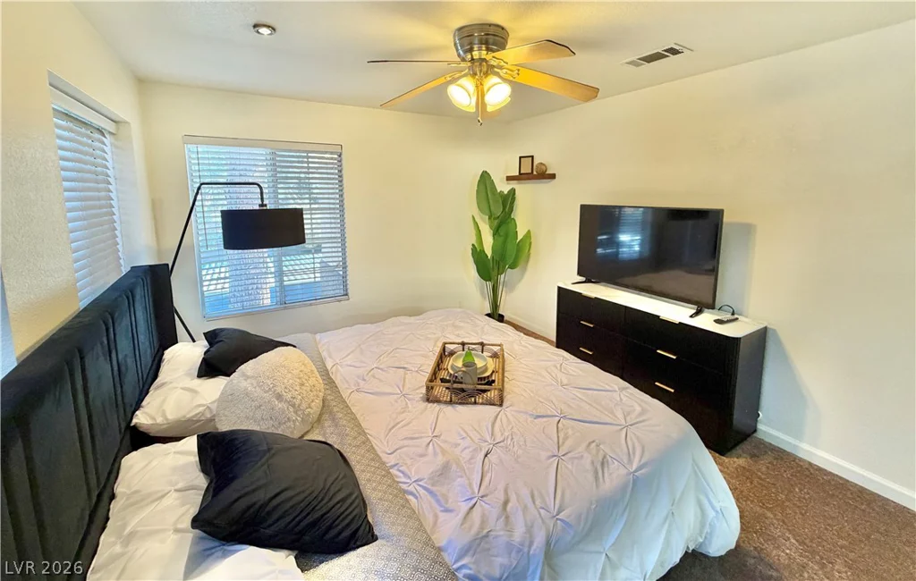 2200 Fort Apache, Las Vegas, NV 89117