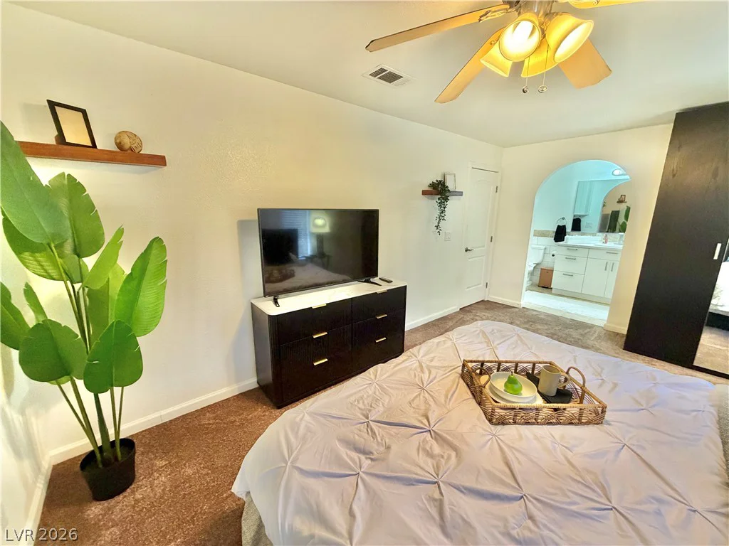2200 Fort Apache, Las Vegas, NV 89117