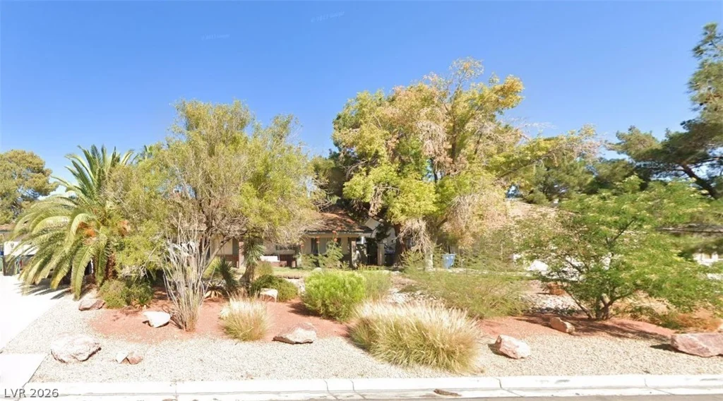 6156 Foxcroft, Las Vegas, NV 89108
