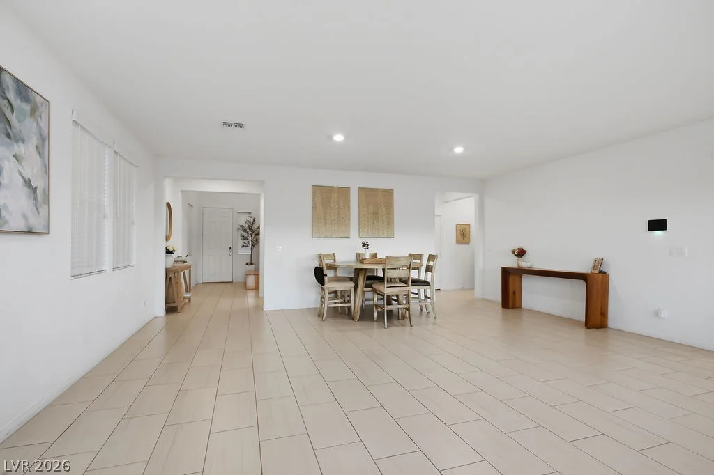 6905 Toll Mountain, North Las Vegas, NV 89086