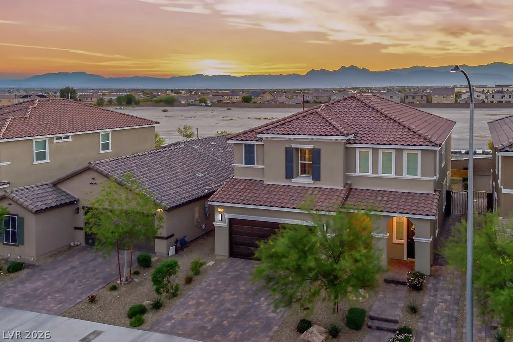6905 Toll Mountain, North Las Vegas, NV 89086