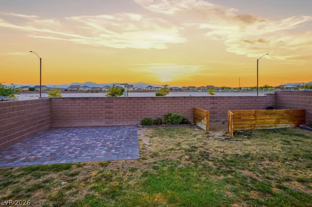 6905 Toll Mountain, North Las Vegas, NV 89086