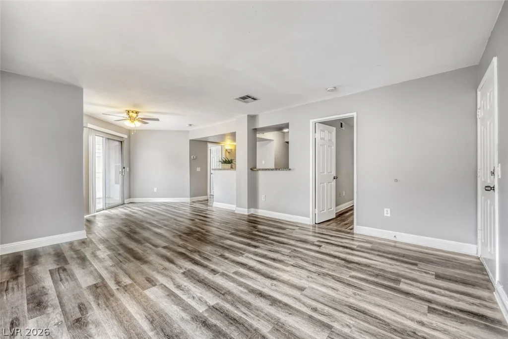 6800 Lake Mead, Las Vegas, NV 89156
