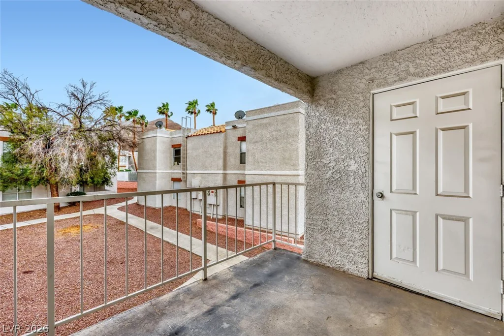 6800 Lake Mead, Las Vegas, NV 89156