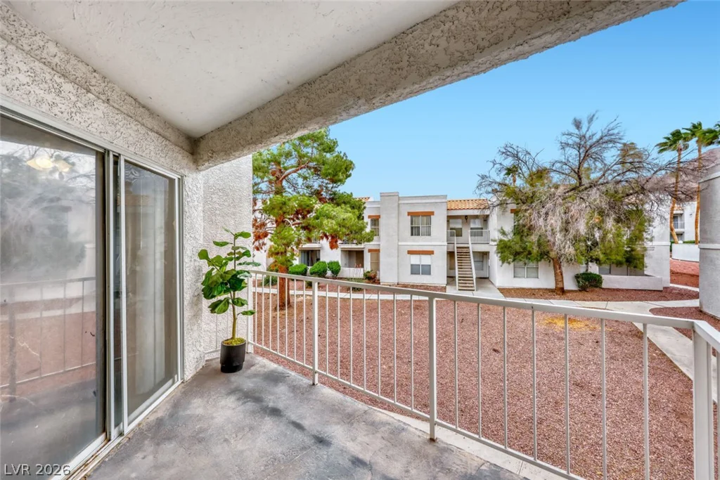6800 Lake Mead, Las Vegas, NV 89156