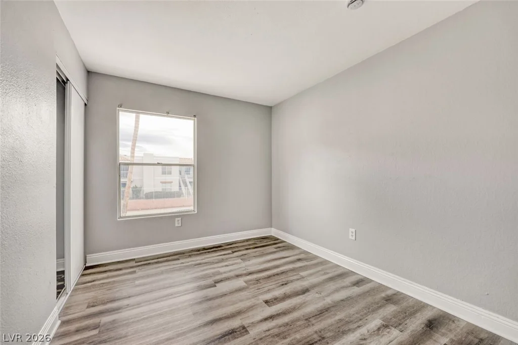 6800 Lake Mead, Las Vegas, NV 89156
