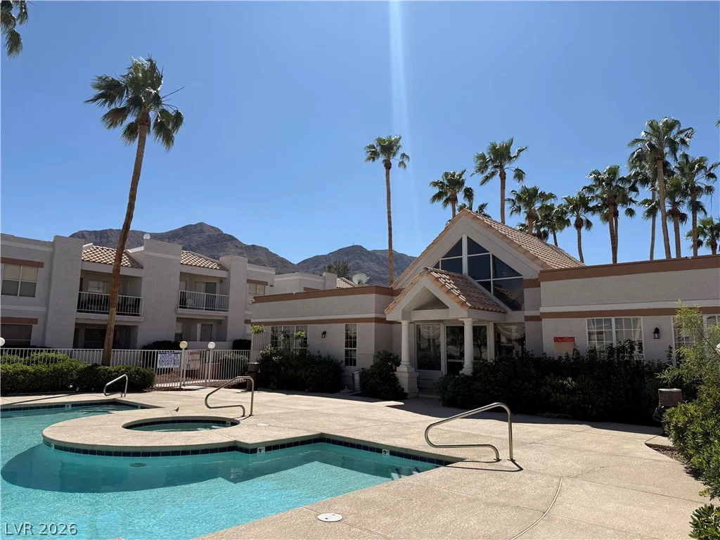 6800 Lake Mead, Las Vegas, NV 89156