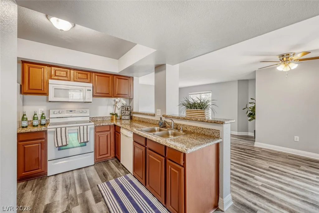 6800 Lake Mead, Las Vegas, NV 89156