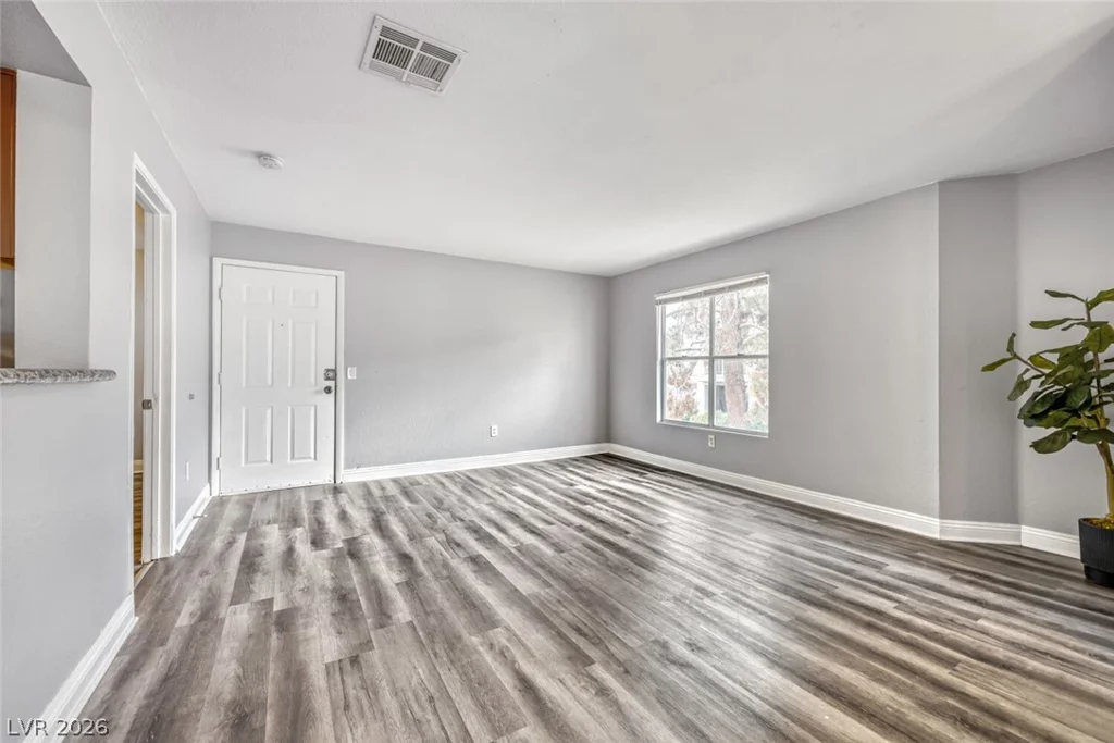 6800 Lake Mead, Las Vegas, NV 89156