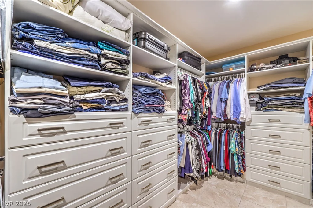 9165 Prescott Downs, Las Vegas, NV 89148