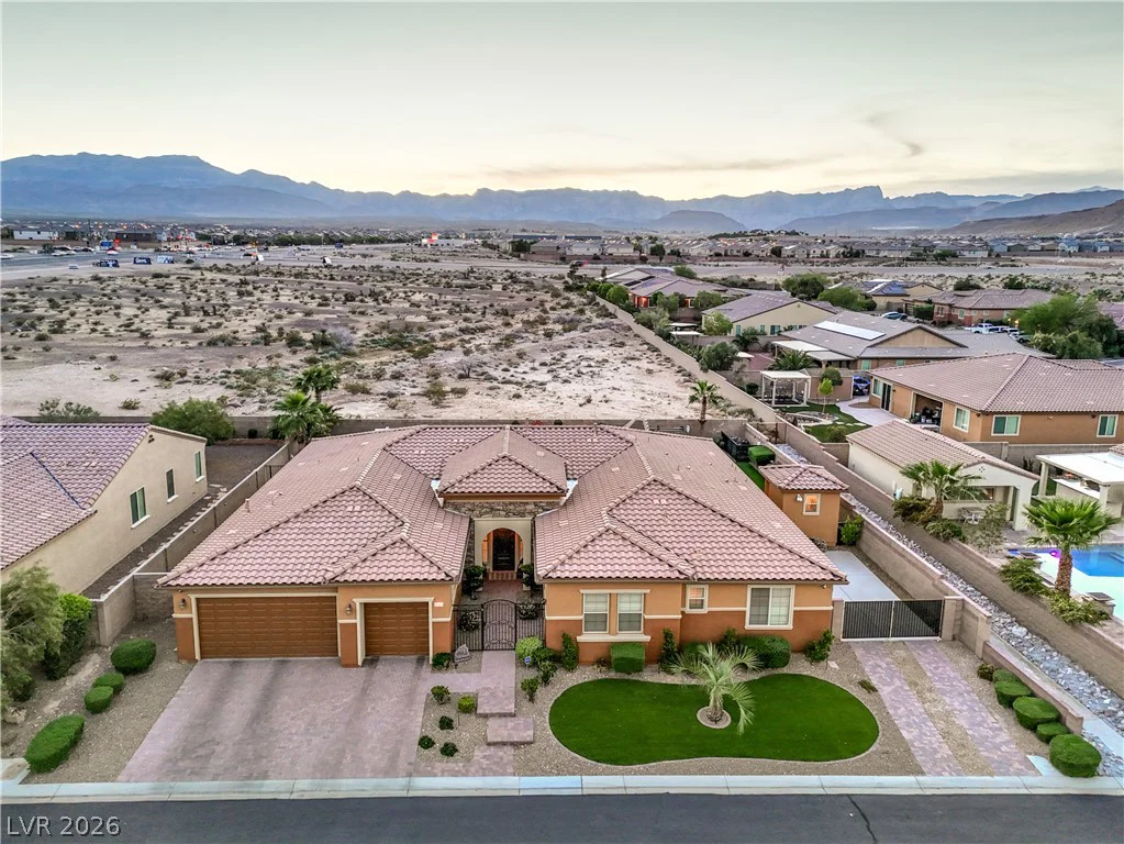 9165 Prescott Downs, Las Vegas, NV 89148