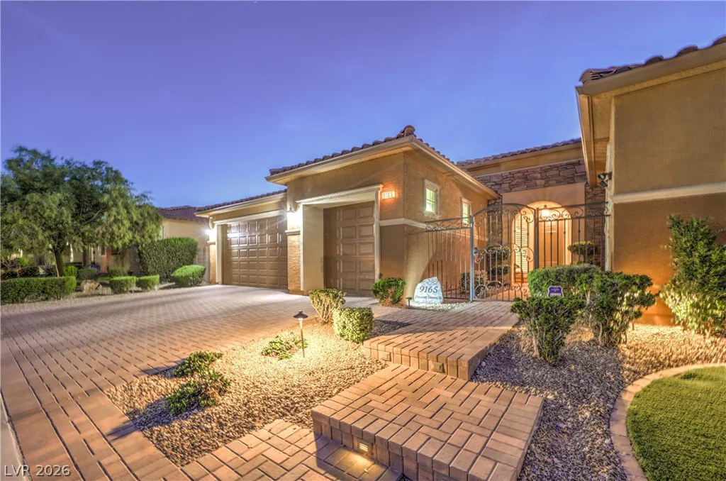 9165 Prescott Downs, Las Vegas, NV 89148